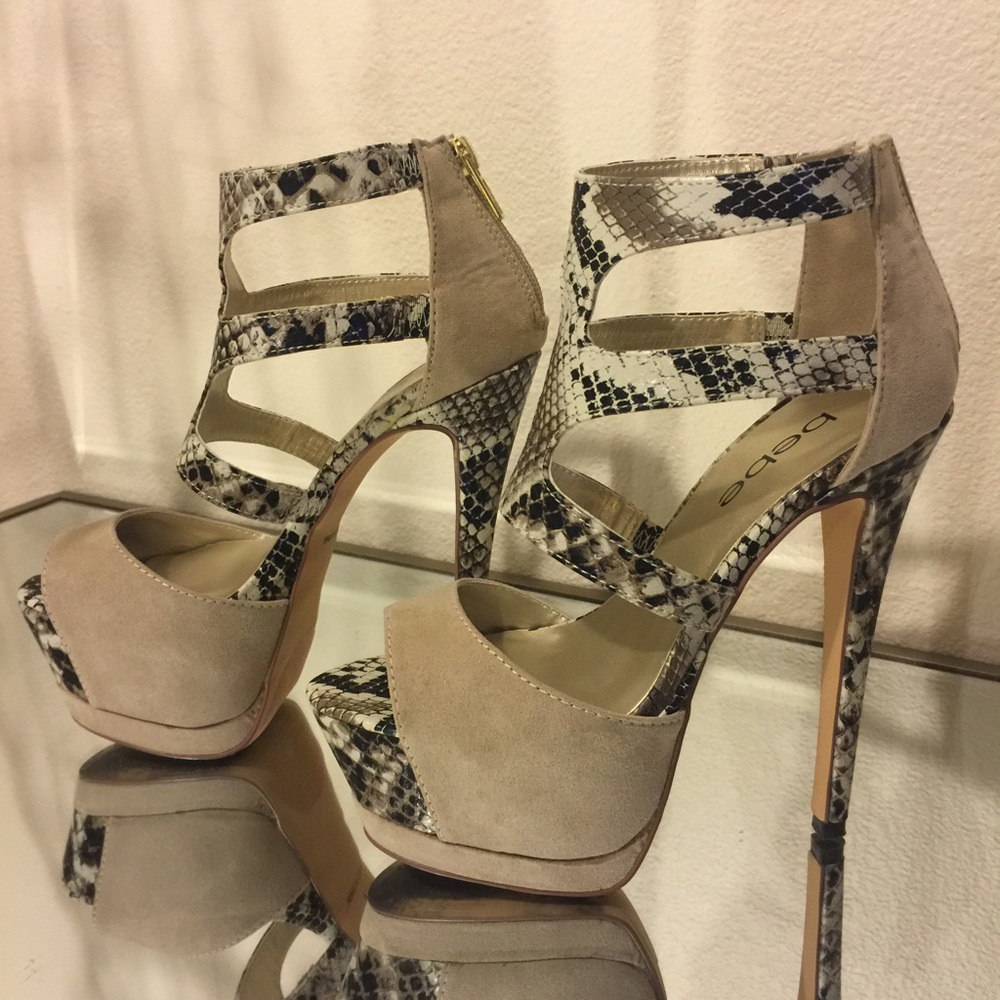 Like new bebe Snakeskin and Beige platform Heels